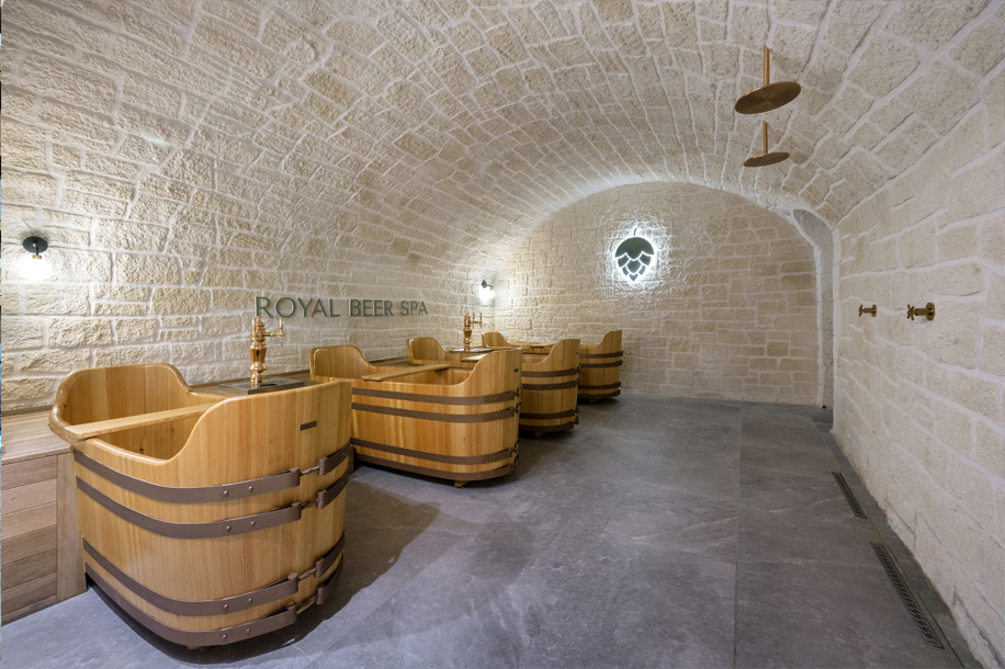 Royal Beer Spa à Paris : détente et dégustation au cœur du 9ème